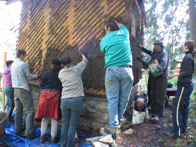 Joshua's earthen plaster workshop, 2009