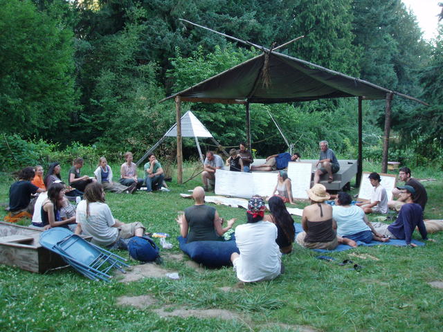 Meeting on the Stage (2009)